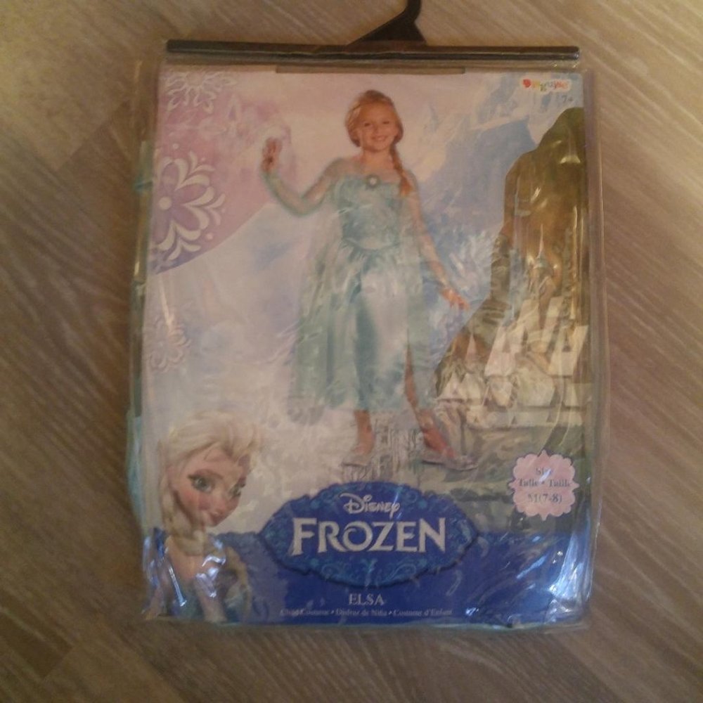 Disney Frozen Elsa Costume Size 7/8